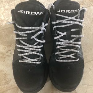 Jordan black  men’s size 8.5 shoes
